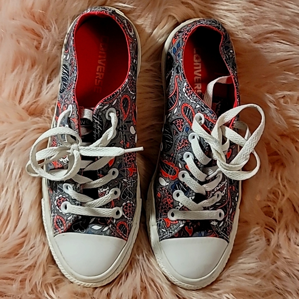 Paisley Converse
